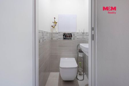 Pronájem bytu 2+kk 42 m² - Fotografie 4