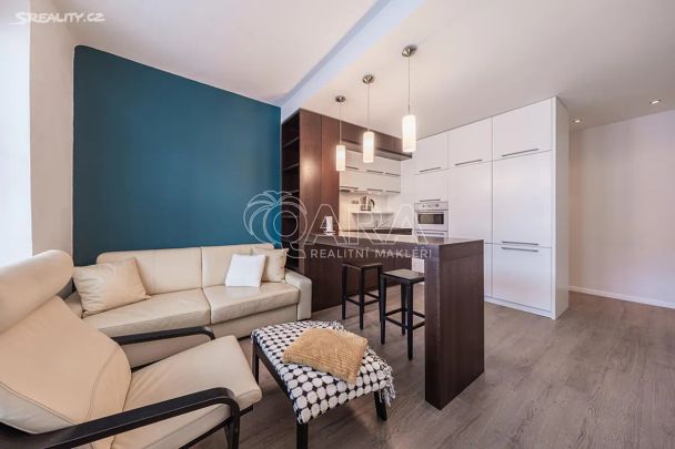 Pronájem bytu 2+kk 48 m² - Fotografie 1