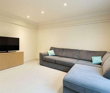 Netherby Gardens, Bracknell, Berkshire, RG12 - Photo 2