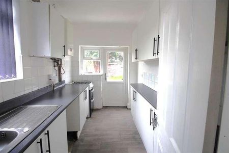 Rothesay Road, Manchester, M8 - Photo 5