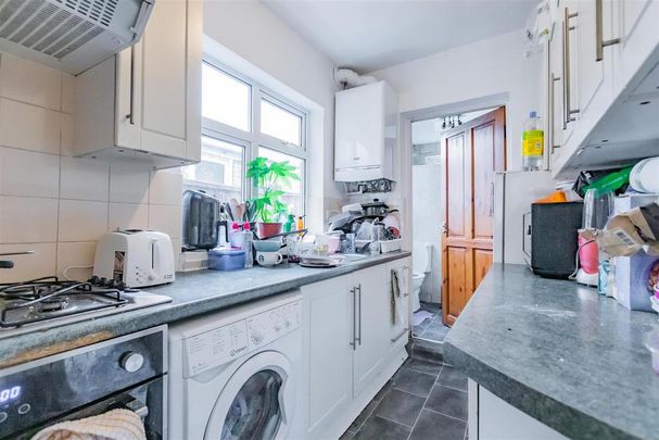 4 bedroom house to rent - Photo 1