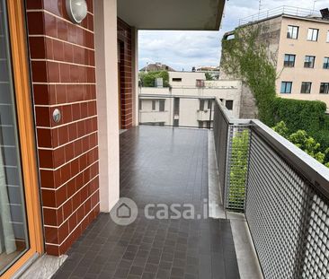 Quadrilocale in Affitto in Via Andrea Maria Ampère 112 a Milano - Foto 1