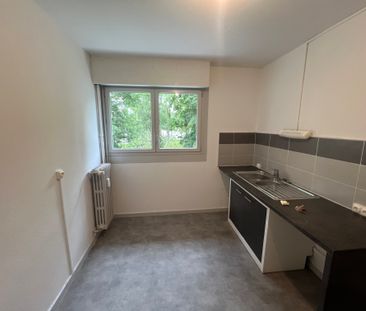 Location - Appartement T3 - 63 m² - Montbéliard - Photo 2