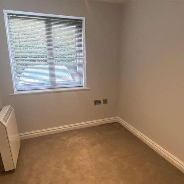 Woodlands Court, Craig Road, Heaton Mersey, Stockport, SK4 - Photo 1