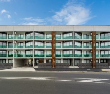 Apartment in Papakura - Photo 5