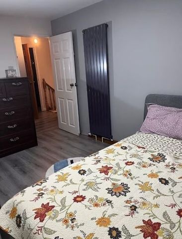 Room in a Shared House, Westmorland Close, E12 - Photo 4