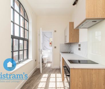 1 bed Apartment for Rent - Photo 3