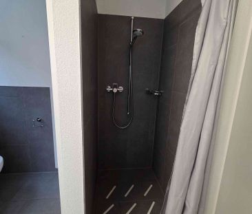 2.5 Zimmer, 75 m², 1. Stock - Photo 4