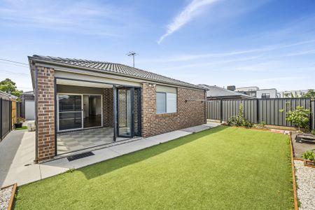 8 Kulana Lane, Tarneit VIC, Belconnen - Photo 2