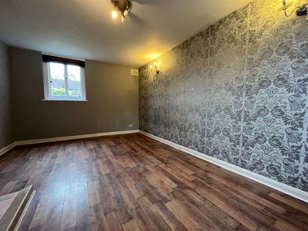 4 bedroom house to rent - Photo 3