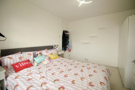 4 Bedroom House - Semi-Detached To Let - Photo 4