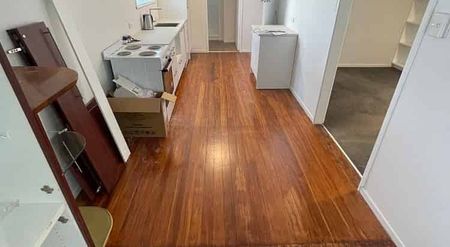 Charming 4BR Home in Fairfield! - Photo 4