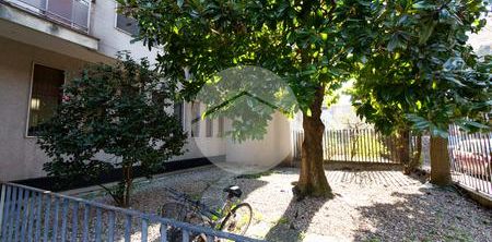 Monolocale in affitto - Photo 2