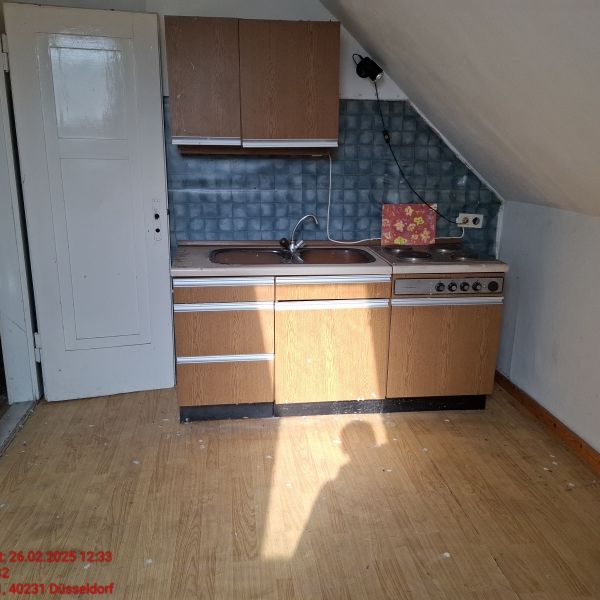 Helle Dachgeschosswohnung - Photo 1