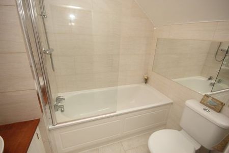 Gloucester Lane, New Town, Edinburgh - Photo 3