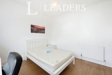 5 bedroom terraced house to rent - Photo 5