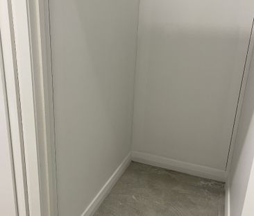 BRAND NEW STUDIO APARTMENT IN CENTRAL WELLINGTON - Photo 2