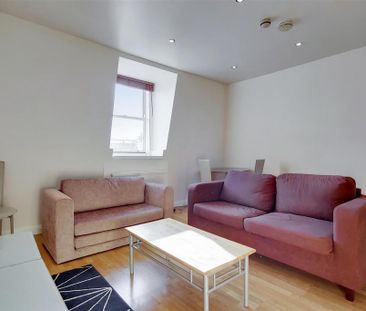 1 bedroom detached house to rent - Photo 2