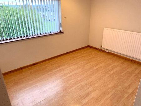 6 Broadway Avenue, Carrickfergus, BT38 8DD - Photo 5