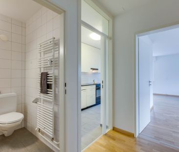 In love? Engaged? Rented! - Photo 5