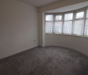 3 BED Terraced House To rent - Photo 5