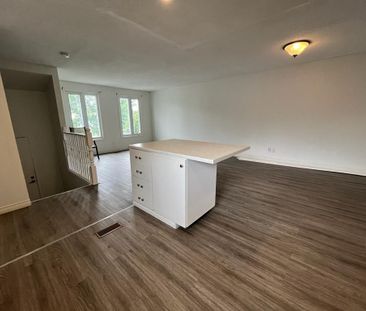 For Lease - 38 Mayfair Drive Unit# MAIN, Welland, Ontario - Photo 1