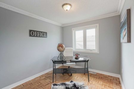 For Lease - 83 Canoe Court, Richmond Hill, Ontario - Photo 5