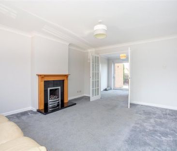 5 bedroom link detached house to rent - Photo 2