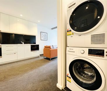 1006/601 Little Lonsdale Street - Photo 2