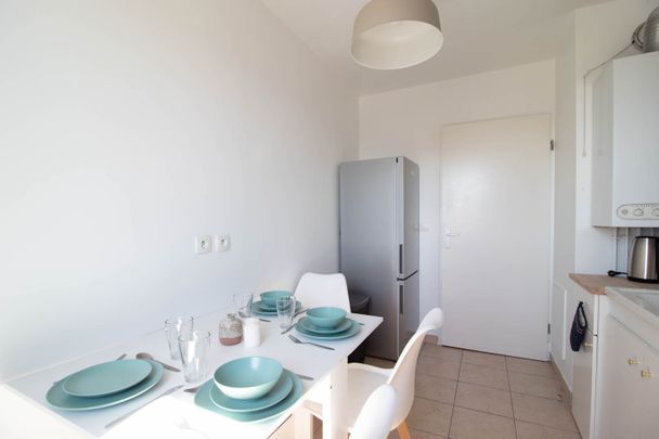 Saint-Denis - Le Deschamps - Chambre 2 - Photo 1