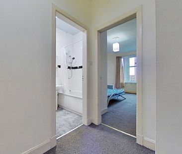 2 bedroom apartment to rent - Photo 6