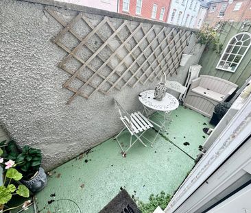 2 bedroom cottage to rent - Photo 1