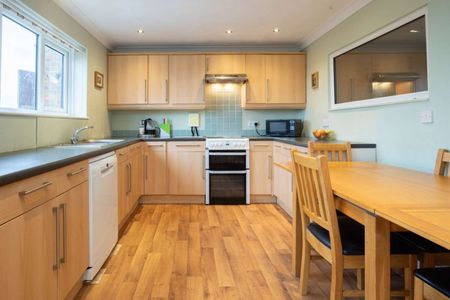 Brogden Close, Oxford, Oxfordshire, OX2 - Photo 2