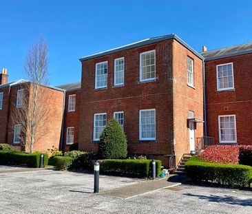 2 Bedroom Flat / Apartment - Consort Mews, Knowle - Photo 6