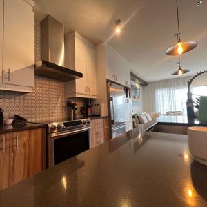 2 CH - 1 SDB - Montréal - $2,200 /mo - Photo 2