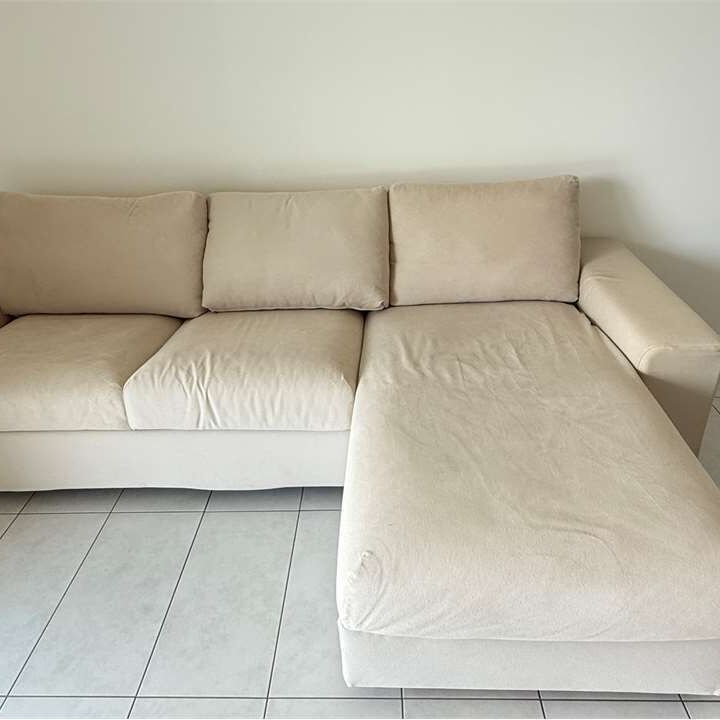 Luminous and fully furnished 2.5-room apartment with large terrace - Photo 1