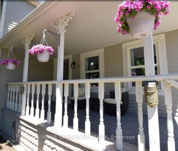 FRONT - 79 JOHNSON STREET, Niagara-on-the-Lake, Ontario, L0S1J0 - Photo 2