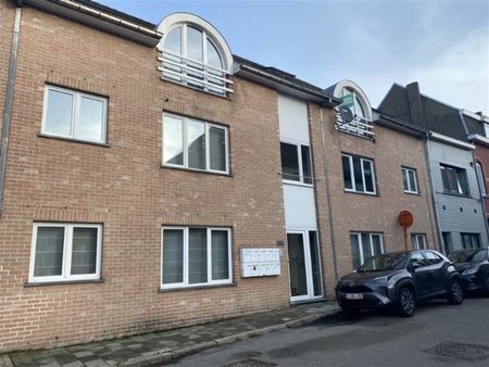 Appartement met twee slaapkamers nabij het centrum van Aalst - Photo 4