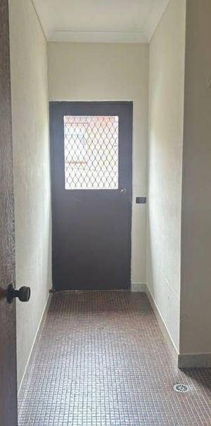 3 Bedroom unit close to Albury CBD - Photo 1