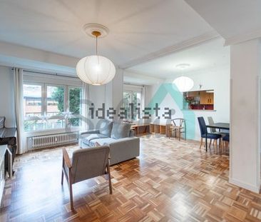 Alquiler de piso en Avenida Hermanos Menéndez Pidal - Photo 4