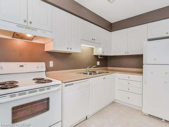 1155 Gordon St, Guelph - Photo 1