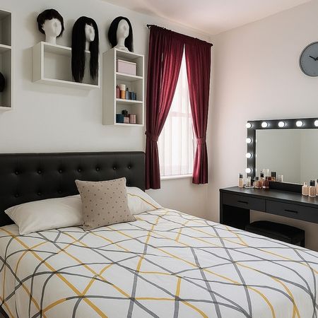 3 Bed Detached House, Tremaine Road, SE20 - Photo 3