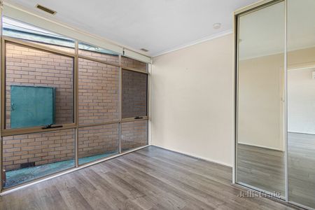 3/30 Chifley Avenue, Altona - Photo 3