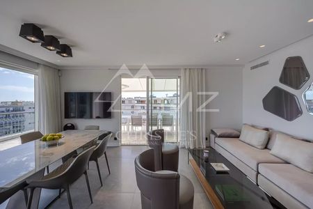Cannes - Croisette - Superbe penthouse - Photo 2