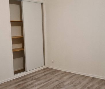 Location appartement 3 pièces 75.21 m² à Châtillon-sur-Chalaronne (... - Photo 2