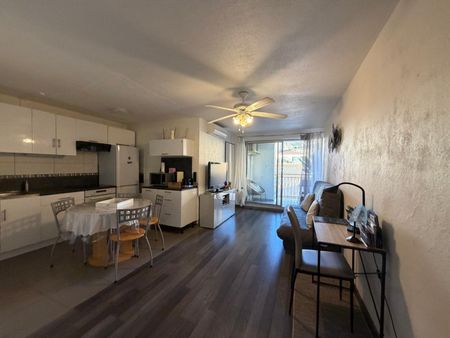 Location Appartement 2 pièces 33m² SETE 34200 - Photo 2