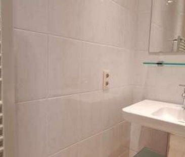 Appartement te huur in Sint-Pieters voor € 850 met 2 slaapkamers - Photo 3