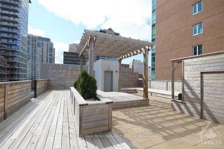 For Lease - 360 Cumberland Street Unit# 301, Lower Town - Sandy Hill, Ontario - Photo 4