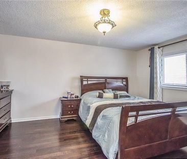 For Lease - 2 Hampstead Court, Markham, Ontario - Photo 5