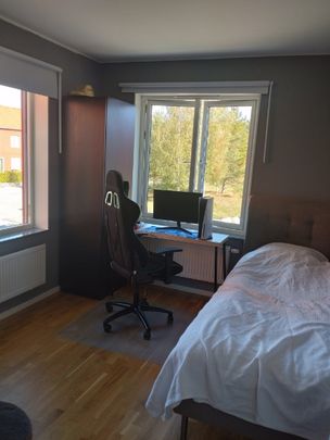 Nykvarn - 5rok - 12mån - 17.250kr/mån - Foto 1